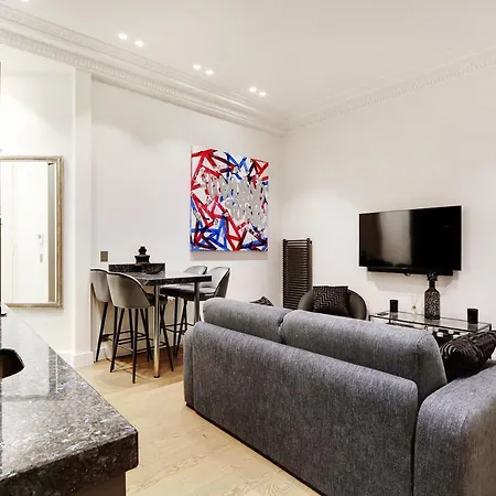 Pick A Flat's In Triangle D'or - Pierre 1er De Serbie 아파트 파리